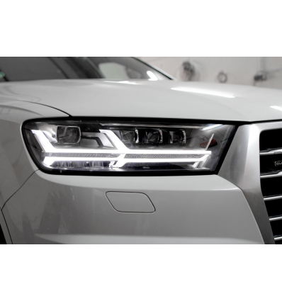 Set fari anteriori LED Matrix con luce diurna LED - Audi Q7 4M