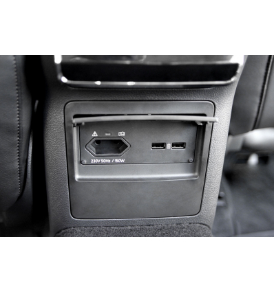 Presa 230 Volt + USB hub - Retrofit Kit - Skoda Superb 3V