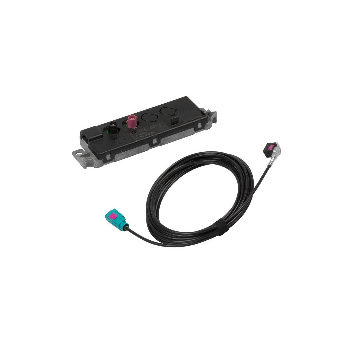 DAB, DAB+ antenna module - Retrofit kit - VW Golf 7 - Navistore