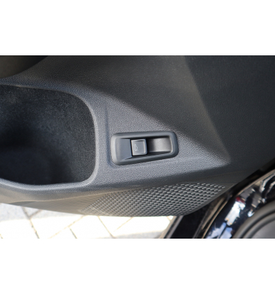 Pulsante apertura portellone elettrico porta lato guida - Retrofit Kit - VW Golf 8 CG5 Variant