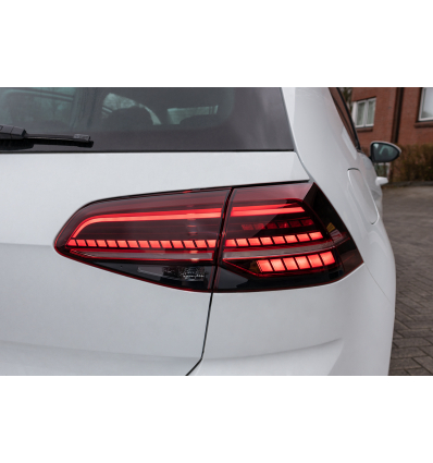 Fari LED posteriori facelift con freccia dinamica - Retrofit kit - VW Golf 7