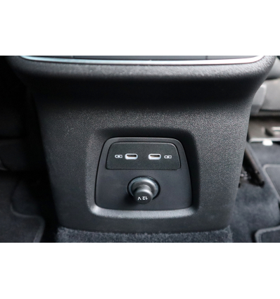 USB hub - Retrofit kit - Audi Q4 F4