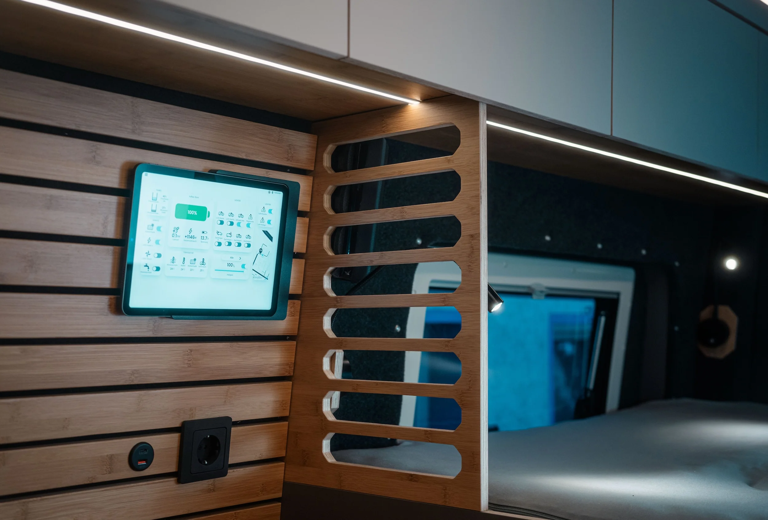 REVOTION Panel touchscreen